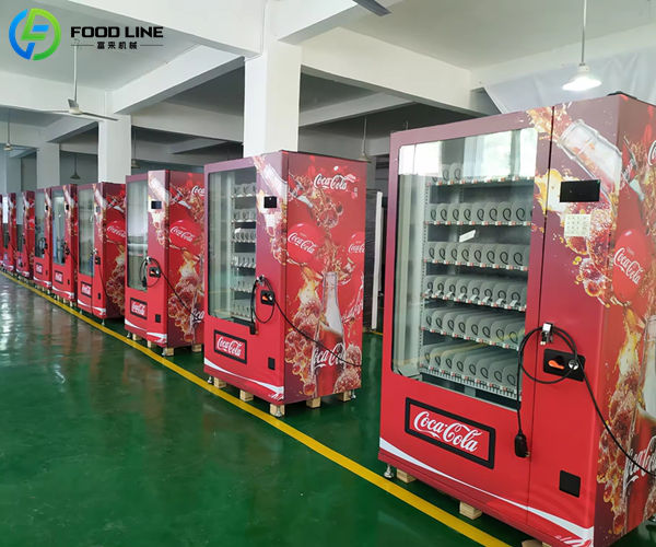high capacity snack drink vending machine by foodline