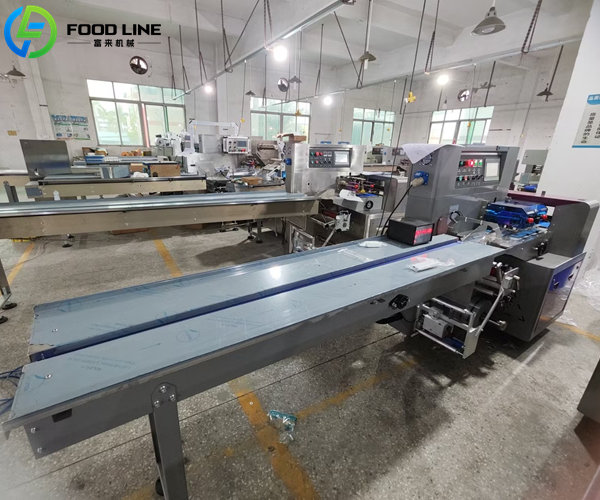 best selling automatic pillow packaging machine